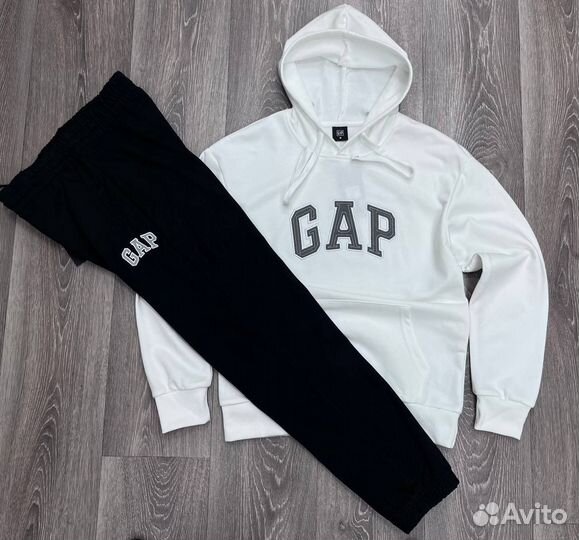 Костюм Gap