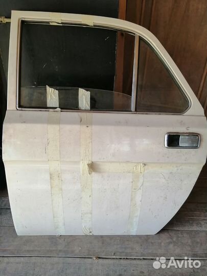 Комплект дверей на Волгу 2410