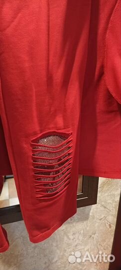 Спортивный костюм женский