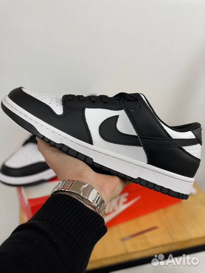 Кроссовки Nike SB Dunk Low