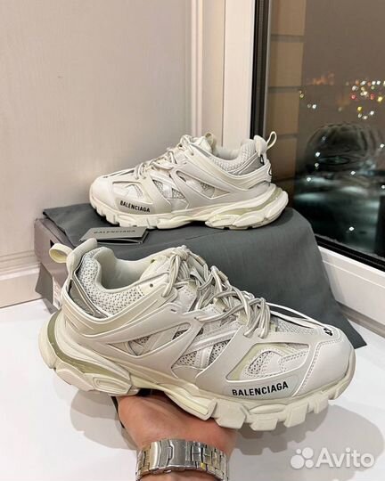 Кроссовки Balenciaga Track White