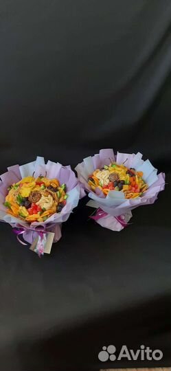 Подарок сухофруктовый букет на 1 сентября