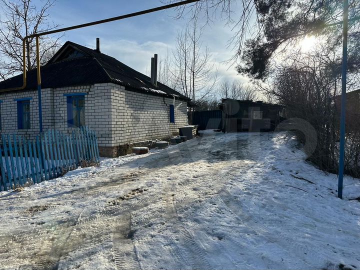 Дом 30 м² на участке 50 сот.