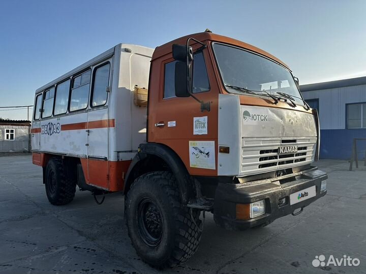 Междугородний / Пригородный автобус НефАЗ 3299-10-02, 2010