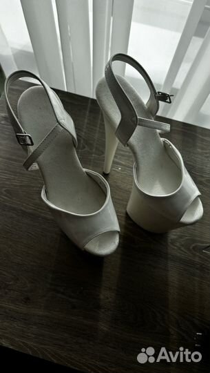 Стрипы четверки 38