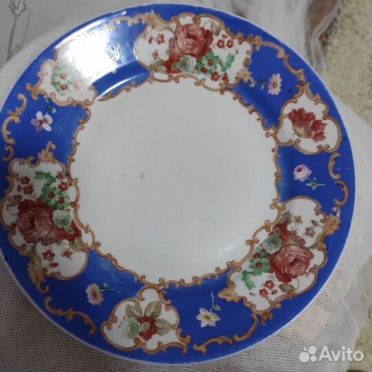 Тарелка фарфоровая антиквариат Дулево