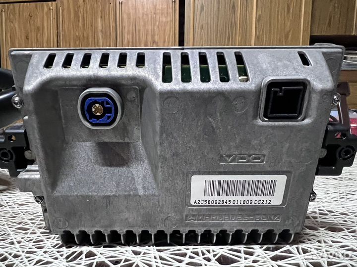 Монитор на mercedes ml w166