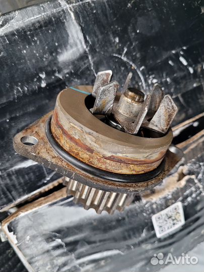 Помпа Водяной насос для Ситроен с4 седан