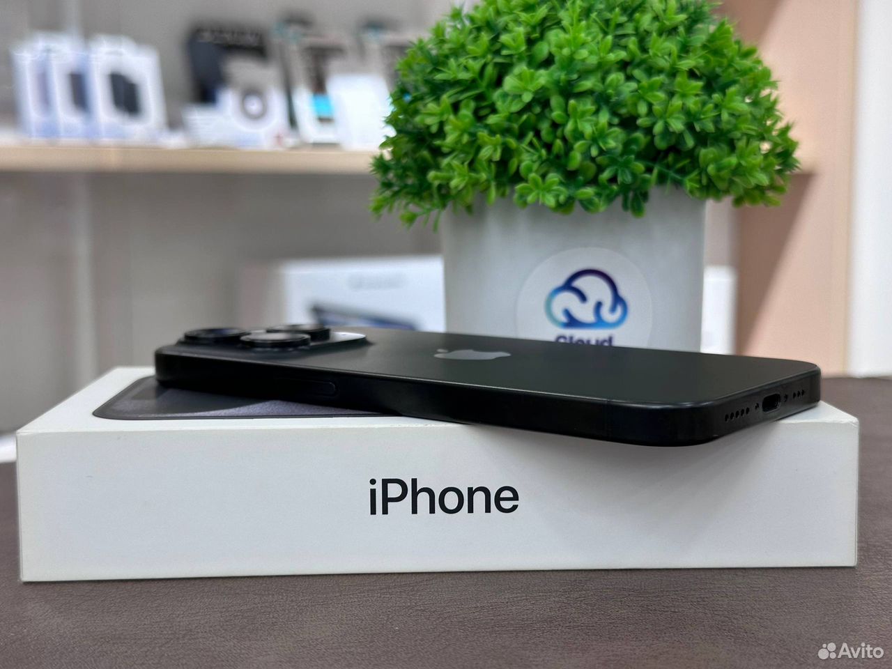 iPhone 15 Pro, 256 ГБ, SIM + eSIM, Пермь