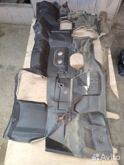 Шумоизоляция моторного отсека Nissan AD Y11