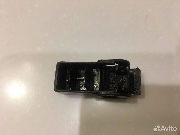 Заглушка на поводок дворника Bosch