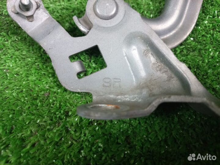 Петля капота правая Mazda Mazda6 GG LF18 2006