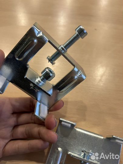 Крепление для стола и стеллажа икеа