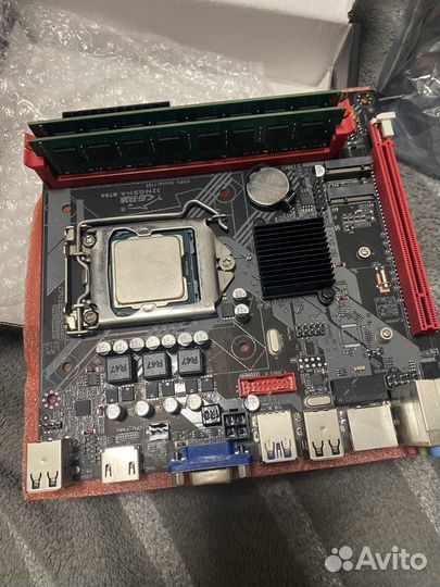 Материнская плата