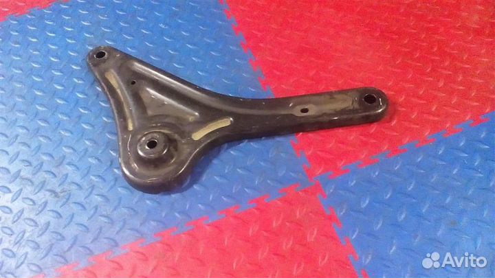 Кронштейн задней балки левый BMW X3 F25