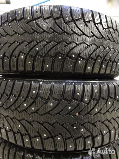 Pirelli Formula Ice 205/60 R16