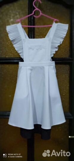 Фартук школьный чёрный и белый