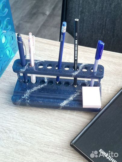 Органайзер-держатель для телефона ручной работы