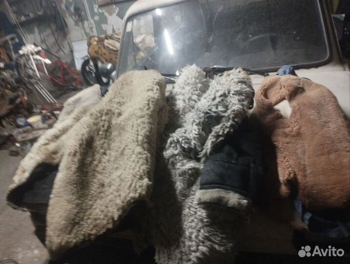 Меховые полушубки