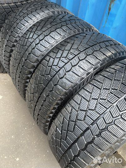 Gislaved Soft Frost 200 SUV 215/55 R17 98T