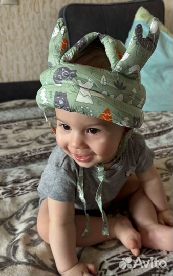 Шапка шлем для малыша противоудврный
