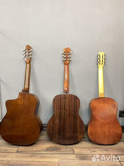 Гитара акустическая
