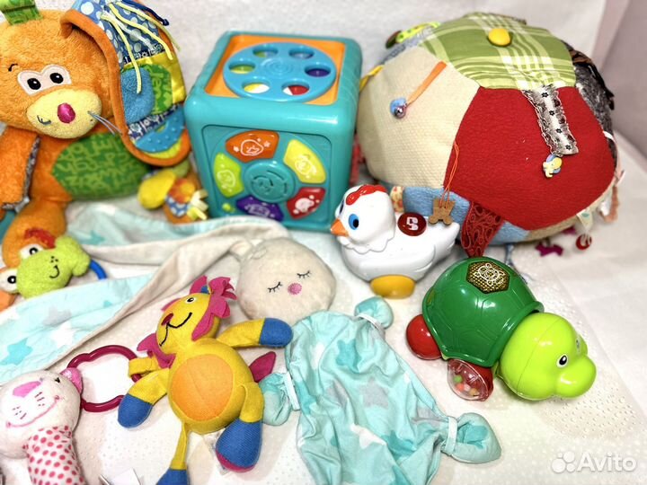 Развивающие игрушки пакетом