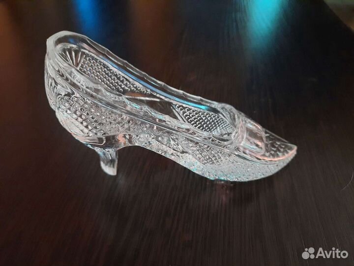 Туфелька из стекла