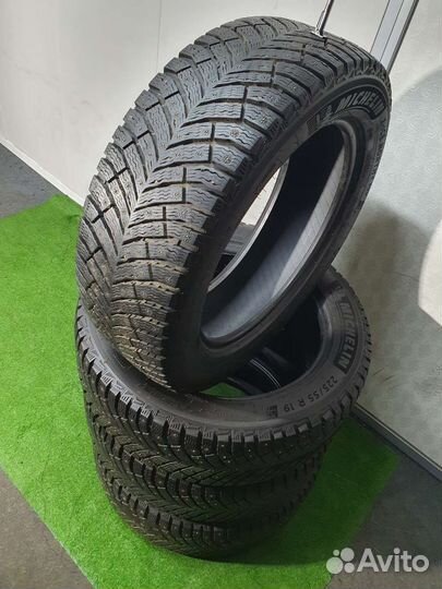 Michelin X-Ice North 4 225/55 R19