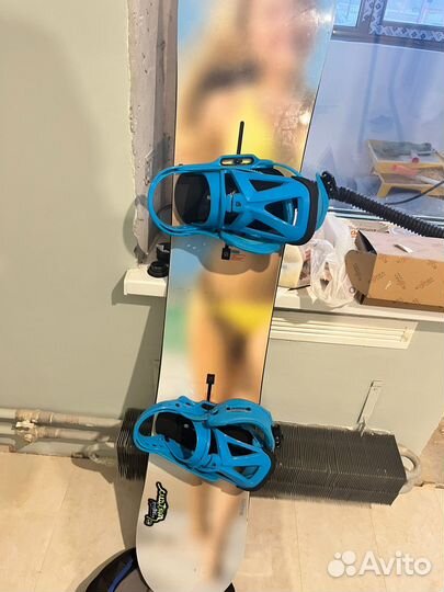 Продам сноуборд Burton