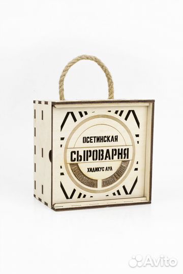 Деревянная коробка