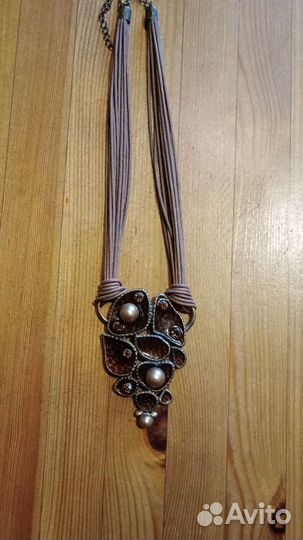 Колье ожерелье