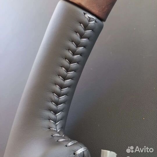 Руль Toyota lc 200 restyle