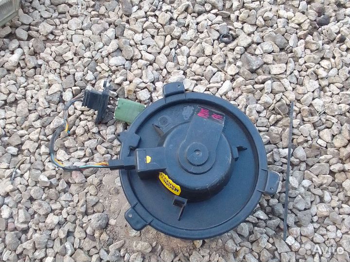 Моторчик печки отопителя фиат пунто 176