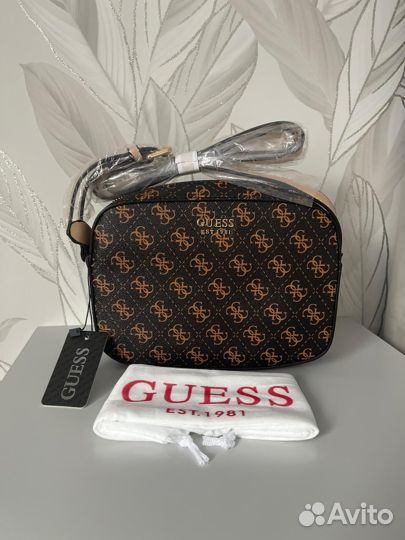 Сумка Guess новая