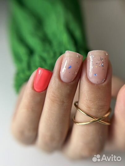 Услуги мастера маникюра