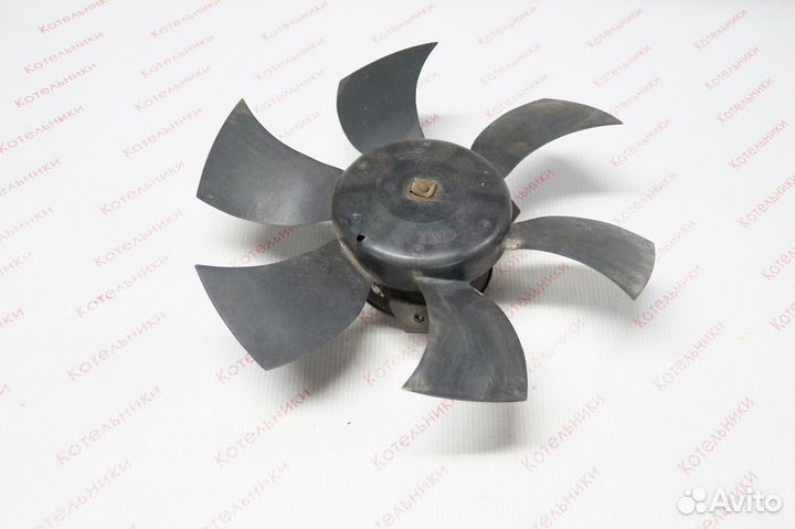 Nissan 92120-2F215 Вентилятор