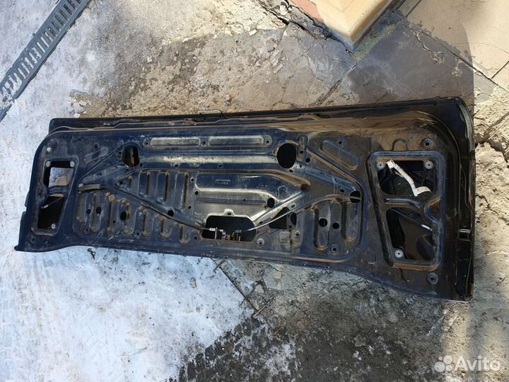 Задняя нижняя крышка двери tlc100