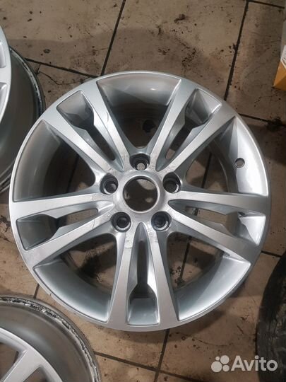 Литые диски r16 5x114.3 dia 67,1 nissan,infinity