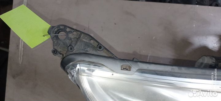 Фара правая Peugeot 3008 I (2010-2013)