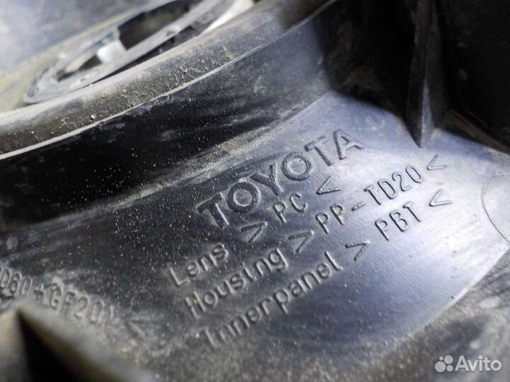 Фара toyota RAV4 30
