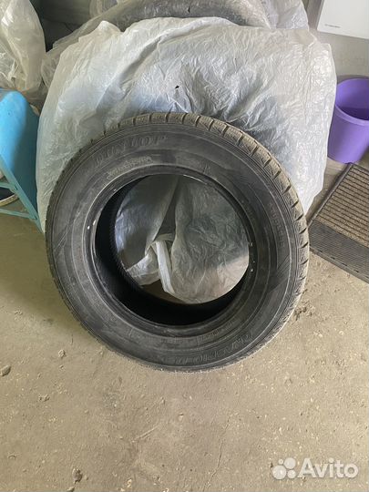 Dunlop Graspic DS3 215/65 R16