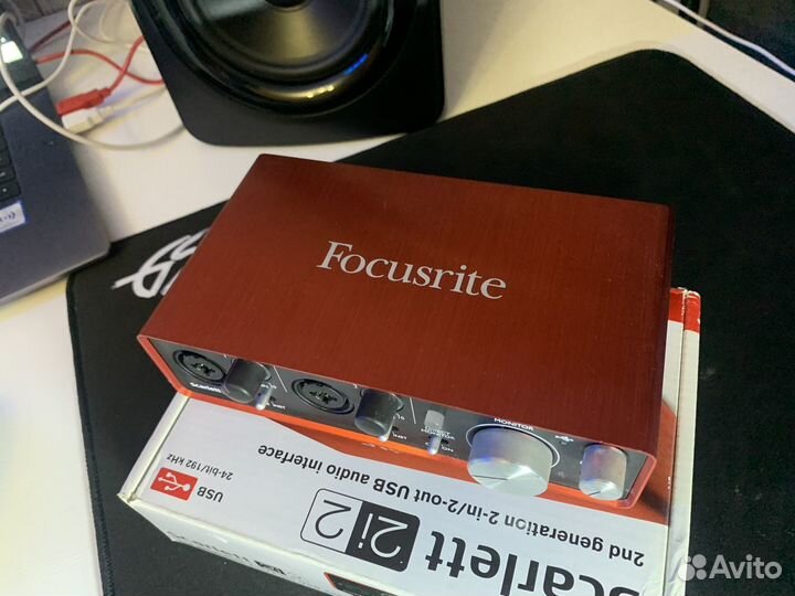 Focusrite scarlett 2i2