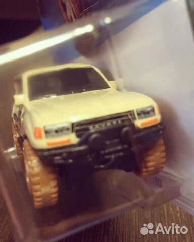 Hot wheels Toyota land cruiser 80