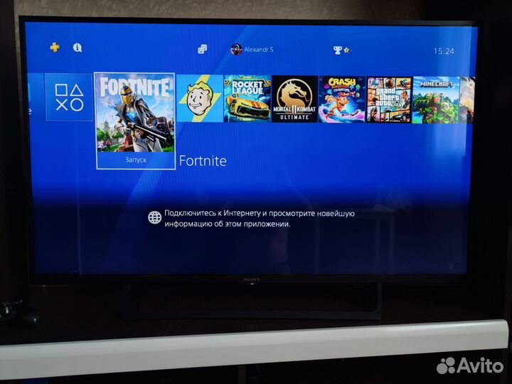 Sony playstation 4 PS4 pro 1tb CUH 7208B