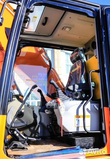 Гусеничный экскаватор Lonking CDM6225, 2024