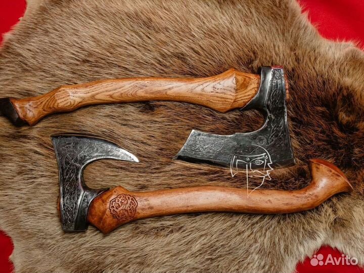 Топоры кованые княжие Арагар и Бородач