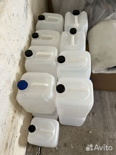 Пластиковые канистры 22 литра