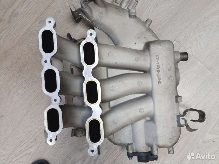 Коллектор mazda MPV 3 литра