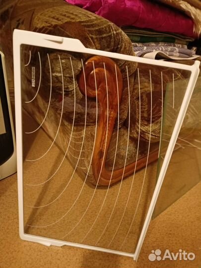 Полки для холодильника Атлант новые